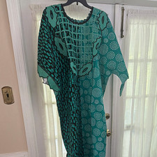 Women Green & Black Geometric Kaftan Long Dress One Size Round Neck Beaded
