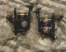 2 Dragonhawk Coil Tattoo Machines Liner & Sha...