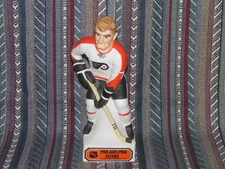 Vintage Philadelphia Flyers NHL Hockey Liquor Decanter Empty