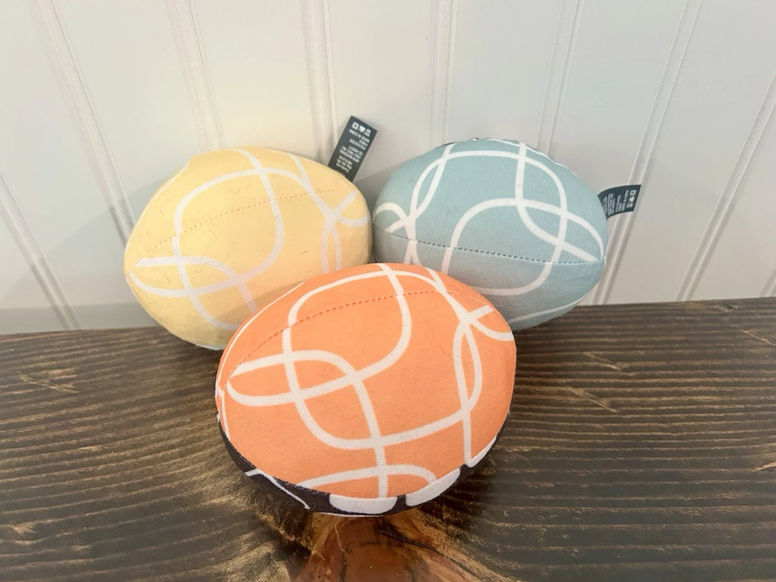 4moms MamaRoo Swing Rocker Replacement Parts - Toy Plush Mobile Balls SET OF 3
Opens in a new window