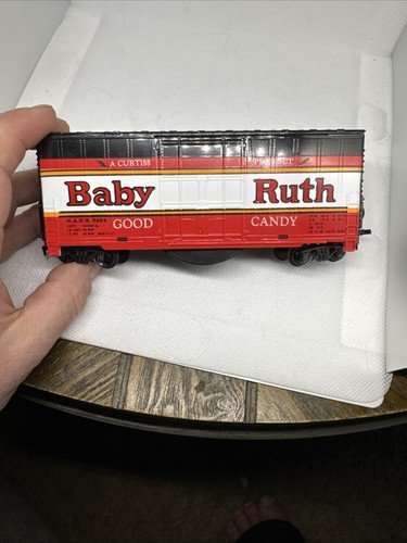 1975 TYCO HO SCALE BABY RUTH CANDY BAR BOX TRAIN CAR WITH CHUG-CHUG SOUND - Picture 1 of 8