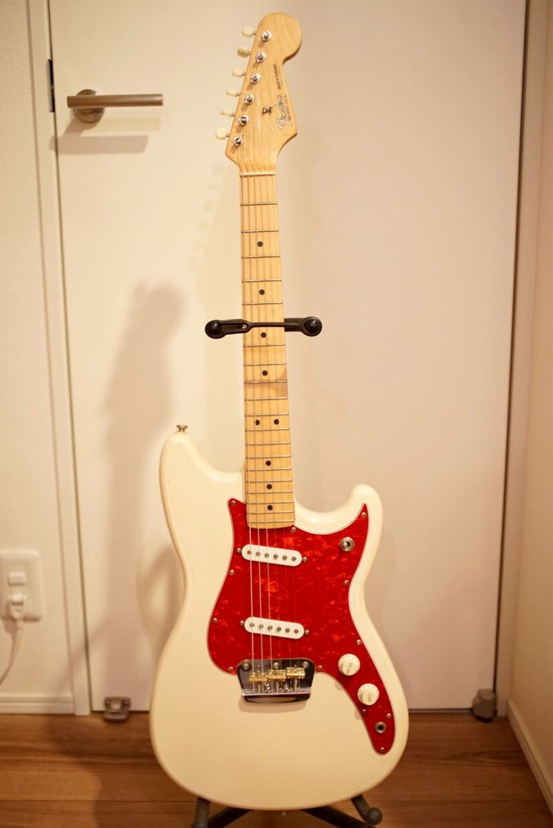 Fender Duo Sonic 1995〜1996 ビンテージ風 Electric Guitar Fender Duo Sonic 1995-1996 50th Anniversary