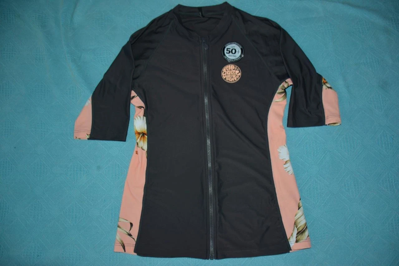 Picture 1 of 1