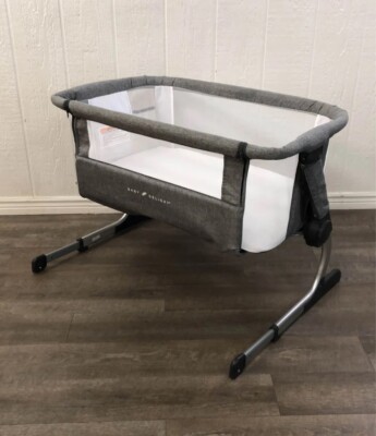 Baby Delight Beside Me Dreamer Bassinet & Bedside Sleeper - Charcoal