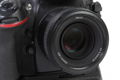 Nikon D800 Full Frame Digital Camera w/ 50mm 1.8 Lens & Charger | eBay