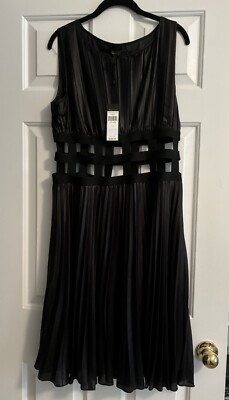 BCBGMaxazria Dress Sz L  / Black / $338 / NWT s / Figure Flattering / Gorgeous!
