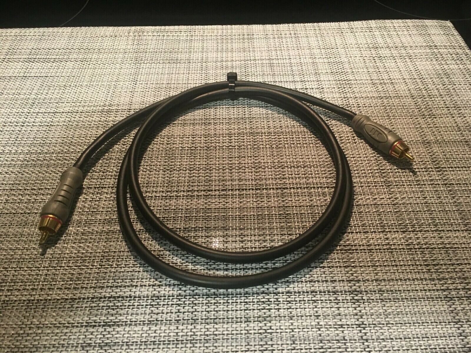 Monster Cable Coaxial Bass Shielded RCA THX Interconnect Connection