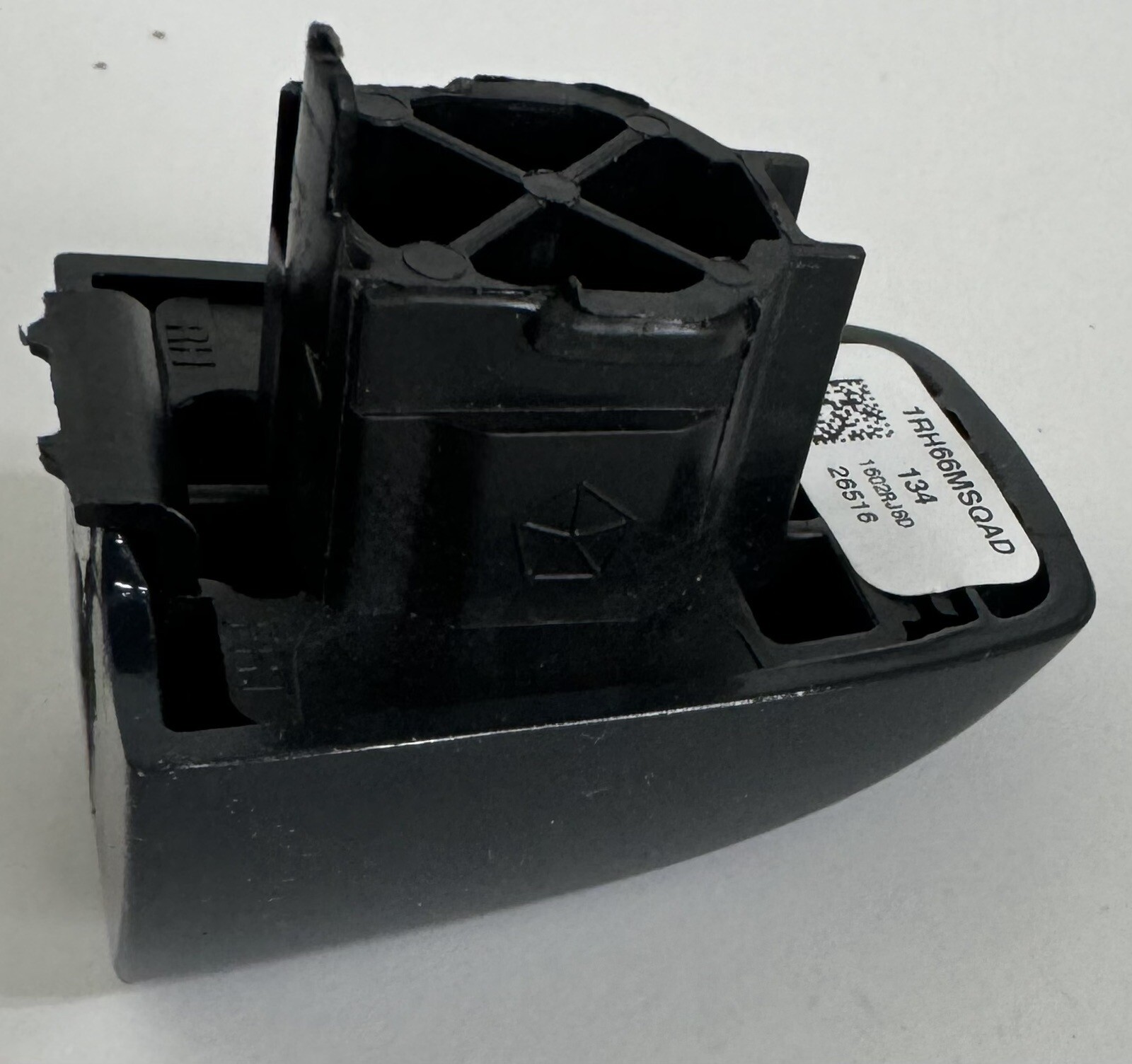 20172019 For DODGE JOURNEY DOOR HANDLE CAP RIGHT OEM MOPAR 1RH66MSQAD eBay