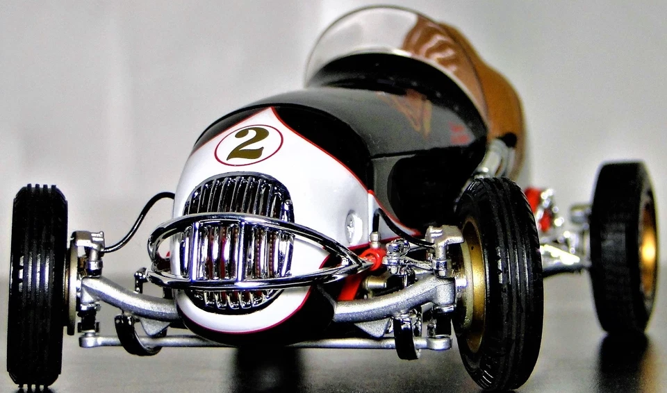 Race Car Custom Built Metal Body Model Formula 1 18Unique12Racer24 Indy Racing - Image 3 of 4