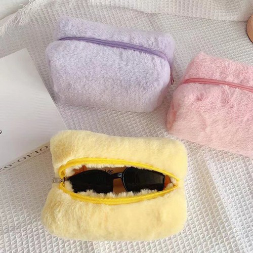 Plush Makeup Bags For Women Soft Travel Cosmetic Bag Organizer Case Clutch Bag - Photo 6/17