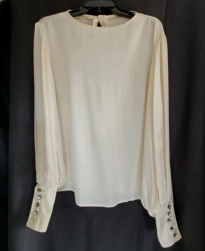 Blusa Top Camisa Salvatore Ferragamo Seda Marfil Mediana Cristal Botones Italia Foto 2 de 4