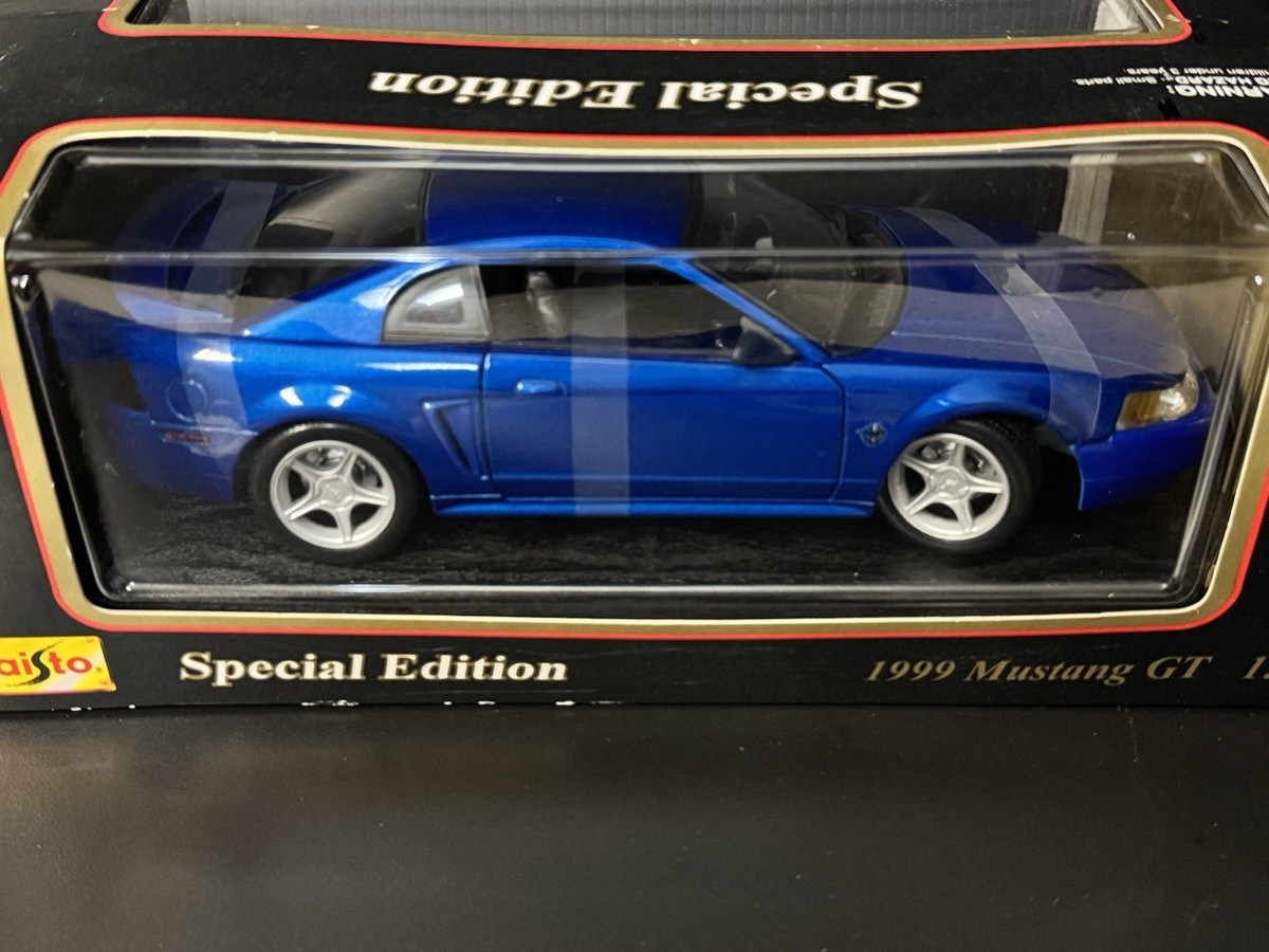 1999 Ford Mustang GT Coupe Sonic Blue 1/18 Maisto 25th Anniversary