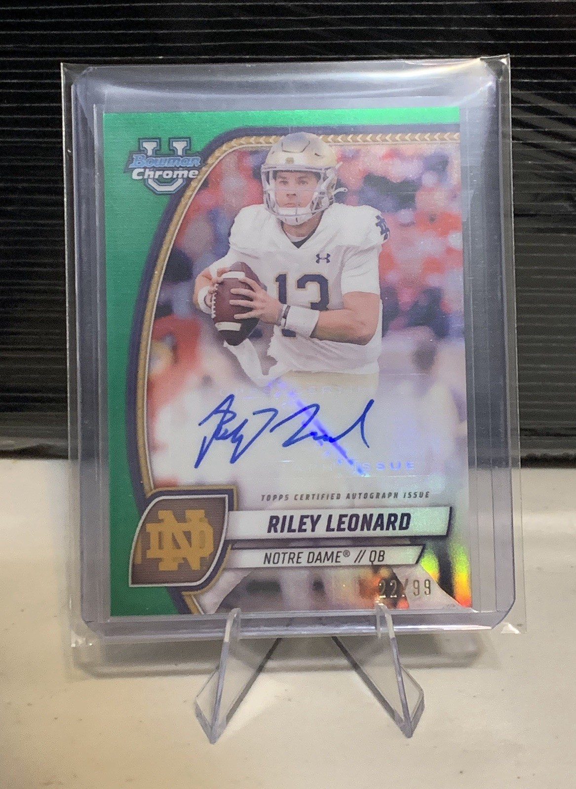 2024 Bowman Chrome University Riley Leonard #PA-RLE Green Refractor Auto /99