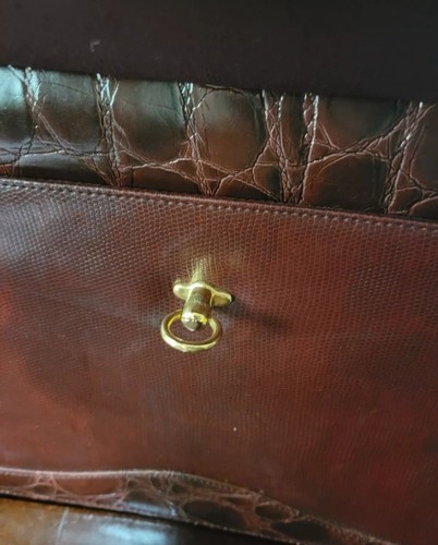 Women's red leather briefcase w/ crocodile design By Jackson Dolce Vita - Picture 7 of 15