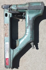 Duo-Fast 1" Staples Stapler Fastener Air Gun Pneumatic S-6532