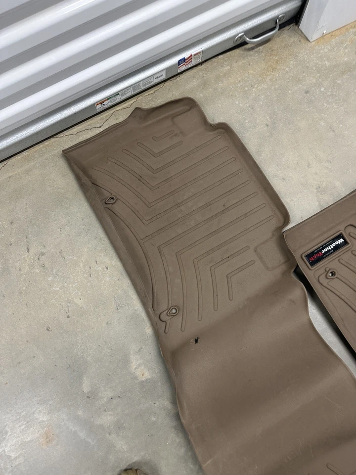 Напольные коврики левые задние для Nissan Titan Armada Infiniti QX56 Weathertech 2014-2015 годов выпуска 2 шт. - Изображение 4 из 4