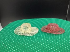 VINTAGE DOLLHOUSE MINIATURE STRAW ROUND HATS SET DECOR MINIS ACCESSORIES