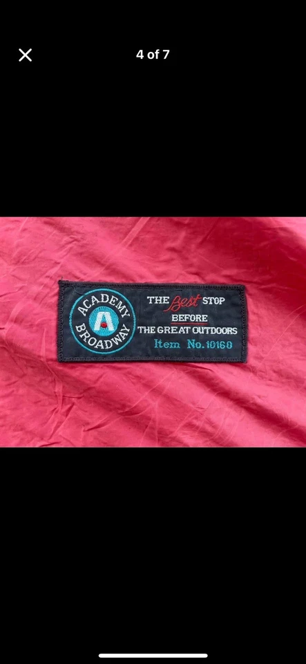 Tienda de campaña Academy Broadway roja duermen varios 8’x7’x5,5’ buen estado Foto 4 de 4