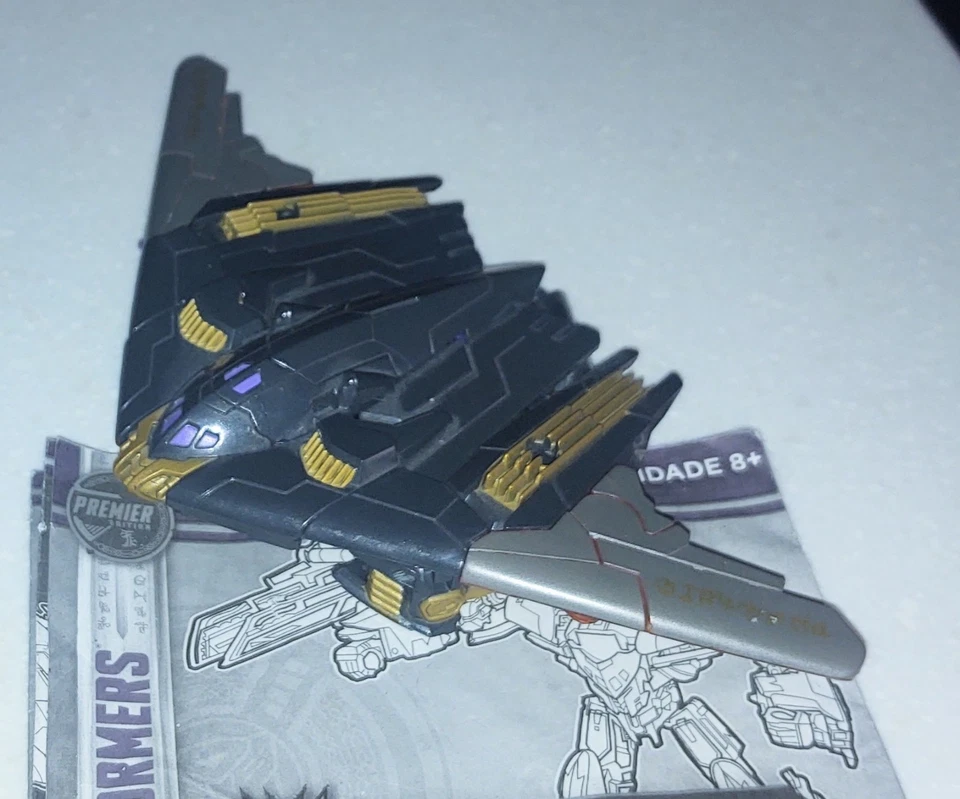 Transformers The Last Knight Megatron complete Tlk Deluxe Premier  - Image 2 of 4