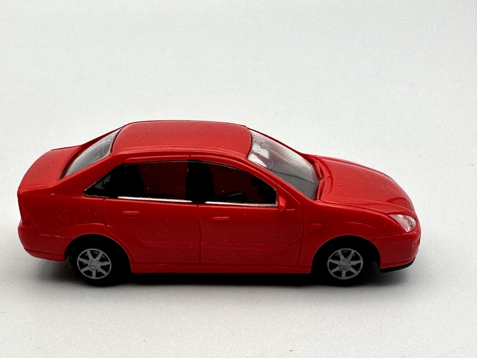 RIETZE AUTO MODELLE FORD FOCUS, КРАСНЫЙ, МАСШТАБ 1:87 HO, НОВЫЙ В КОРОБКЕ, ЛОТ B - Изображение 4 из 4