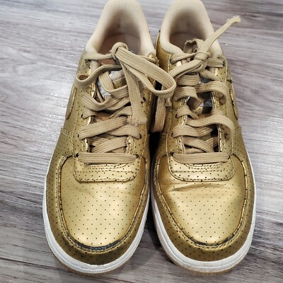 Nike Air Force 1 Low LV8 Gold White Trainers Size US 4Y 820438-700