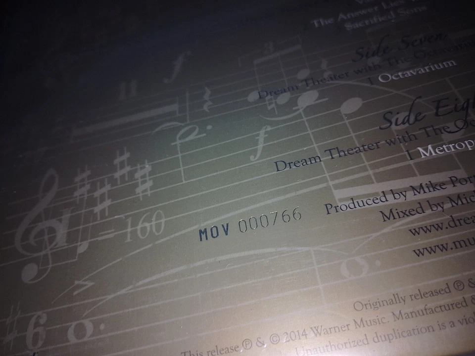 DREAM THEATER - SCORE - GOLD VINYL - 2014 - 4 LP'S -  TOP RAR - 2000 EX. - RAR - Bild 4 von 4
