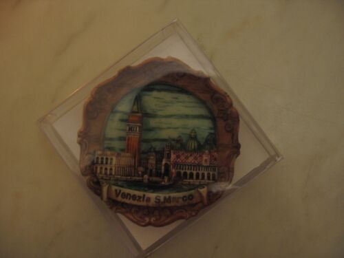 Decorative 10 cms round Wall Plague Plate Venezia S Marco Venice Italy NEW