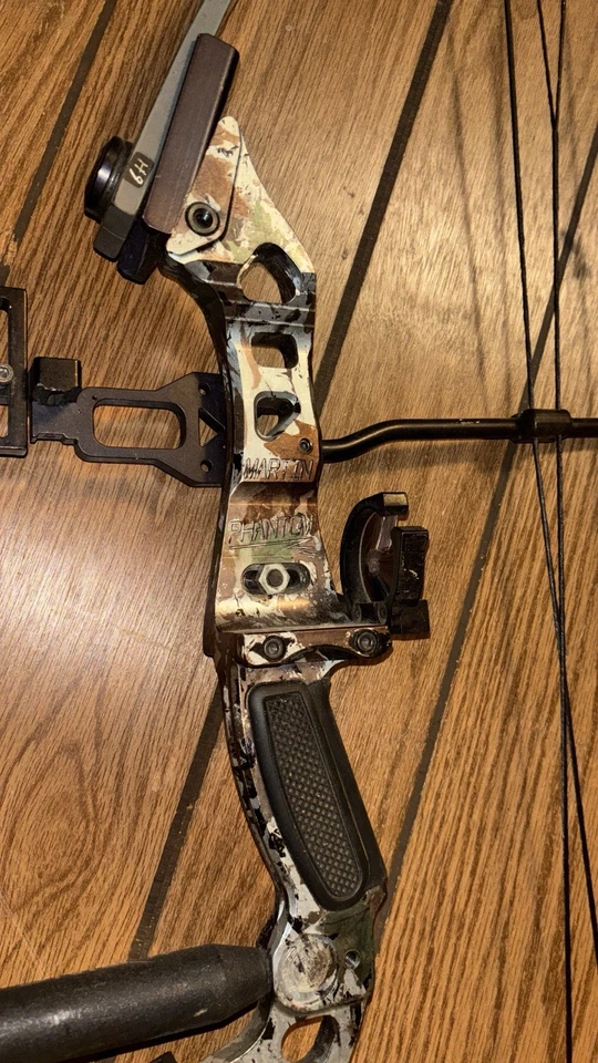 Arco compuesto Martin cámara fusión fantasma camuflaje mano derecha dibujo peso 60+ Foto 2 de 4