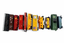 Vintage HO Scale Train 11 Car Lot Tyco Life-Like Union Pacific Sante Fe Caboose