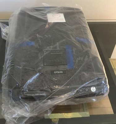 New Genuine Epson Perfection 3590 Color Photo Scanner Nice New Item!