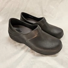 Crocs Women's Neria Pro II Work Clog Black Size 8