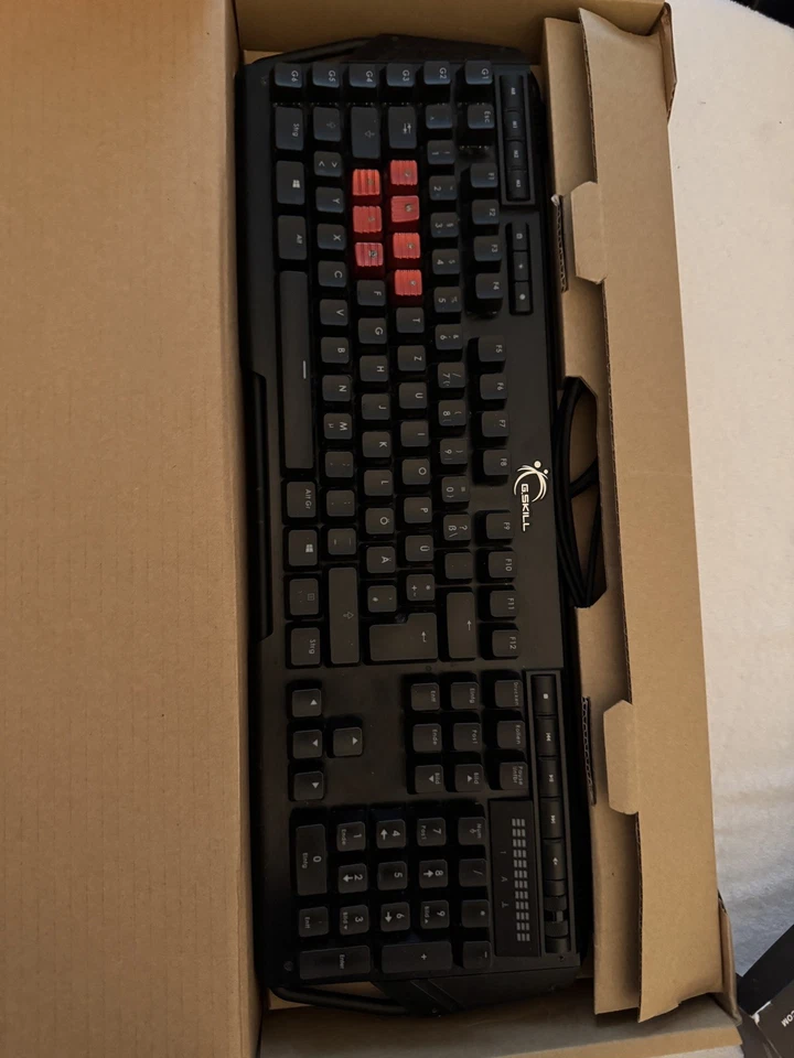 G.skill Ripjaws KM780 Gaming Tastatur - Bild 2 von 2