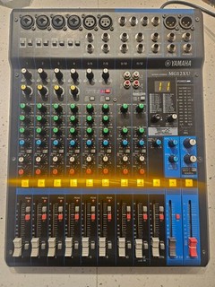 Yamaha MG12XU 12 Channel Mixer w/ SPX Effects and USB No Reserve!