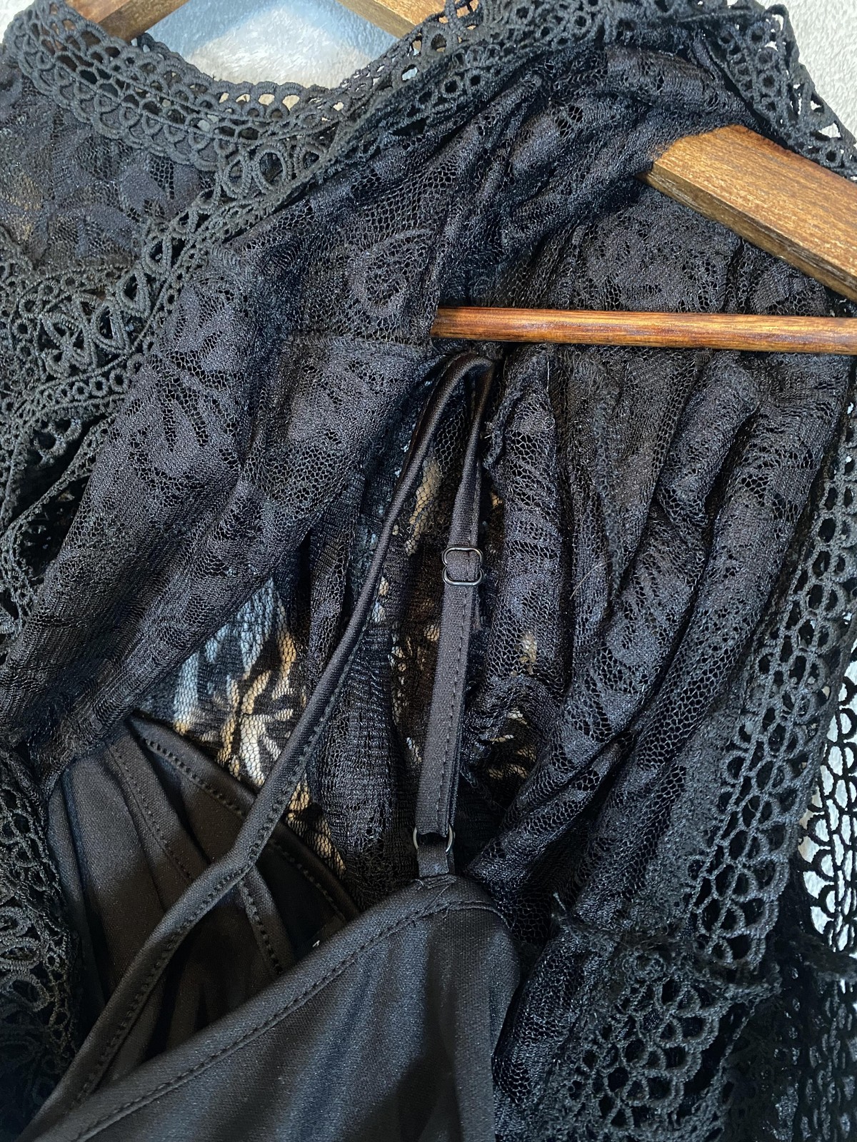 Foto 10 di 13
