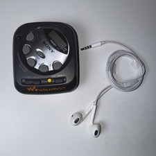 Vintage Sony Walkman SRF-M35 Portable Pocket AM FM Radio w/ Belt Clip - Tested