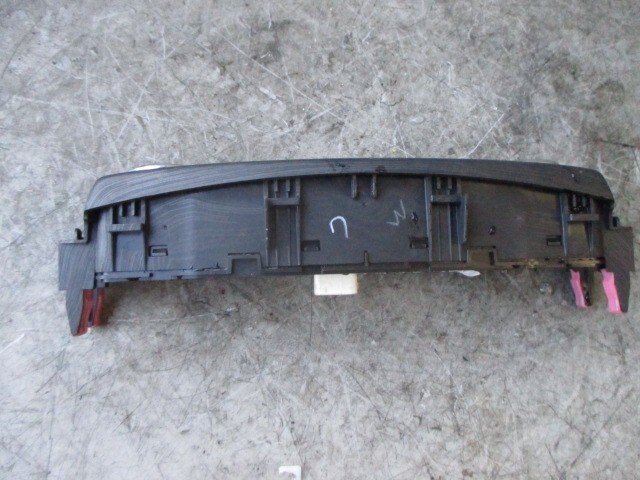 Picture 4 of 6
