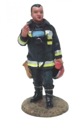 Fireman Barcelona Spain 2002 Del Prado Firefighters of the World 1:32 - BOM014