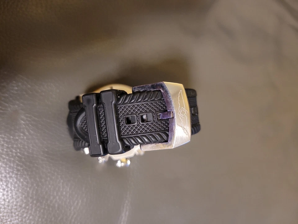 Reloj para hombre Venom cronógrafo esfera rosa y plata 20442 Foto 4 de 4