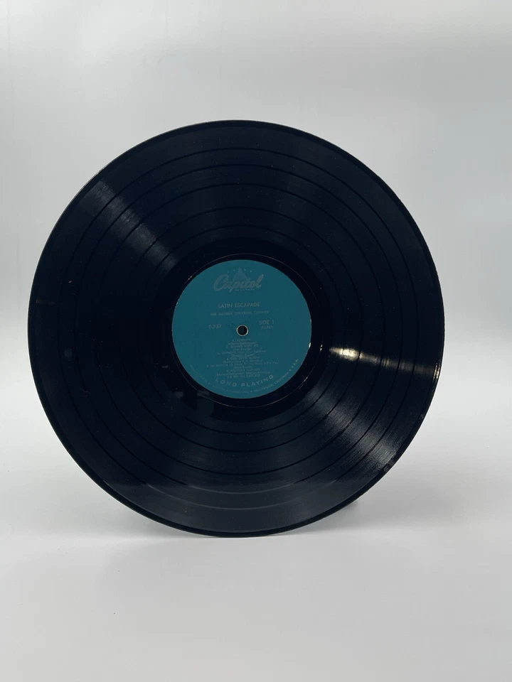 THE GEORGE SHEARING QUINTET LATIN ESCAPADE LP VG+ VINYL RECORD CAPITOL T737 - Image 4 of 4