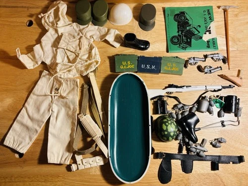 Vintage G.I. Joe Action Soldier 1964 Hasbro GI Accessories in Box Lot #118