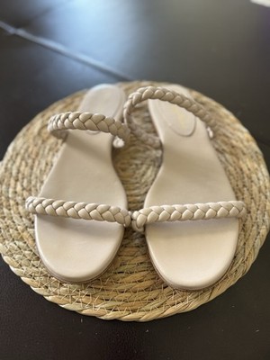 Gianvito Rossi Braided Slide Sandal Flats Nude Leather Size 38.5