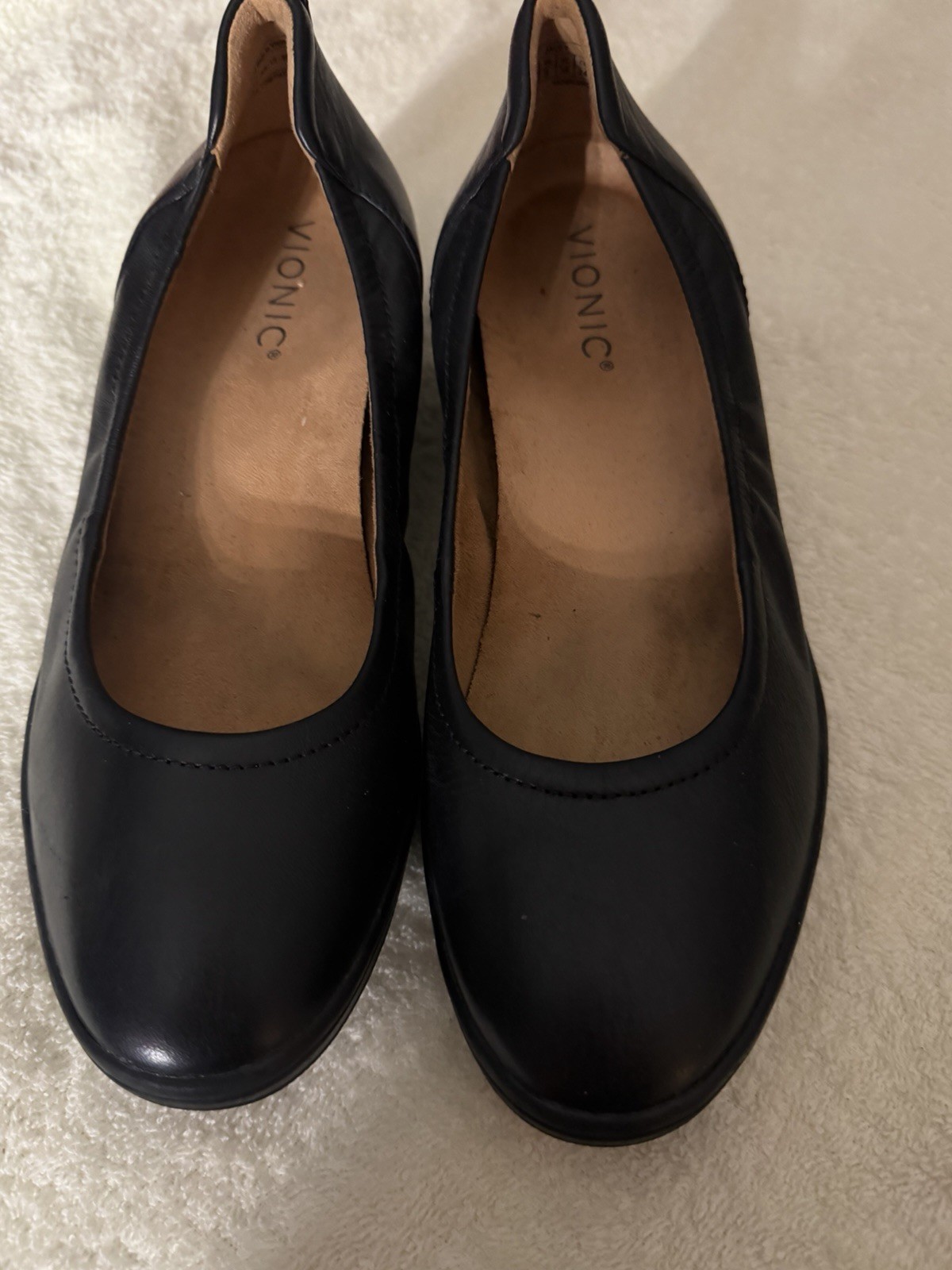 Size 7 Black Leather Comfort Casual Slip-on Shoes