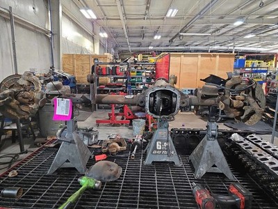 Jeep Wrangler JK Dana 30 Front Axle 3.73 Ratio Rusty See Pics 2007-2017 38863
