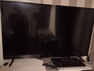 JTC TCL C715 LED Smart TV 50-59 Zoll Schwarz FHD 1080i Netflix YouTube FB
