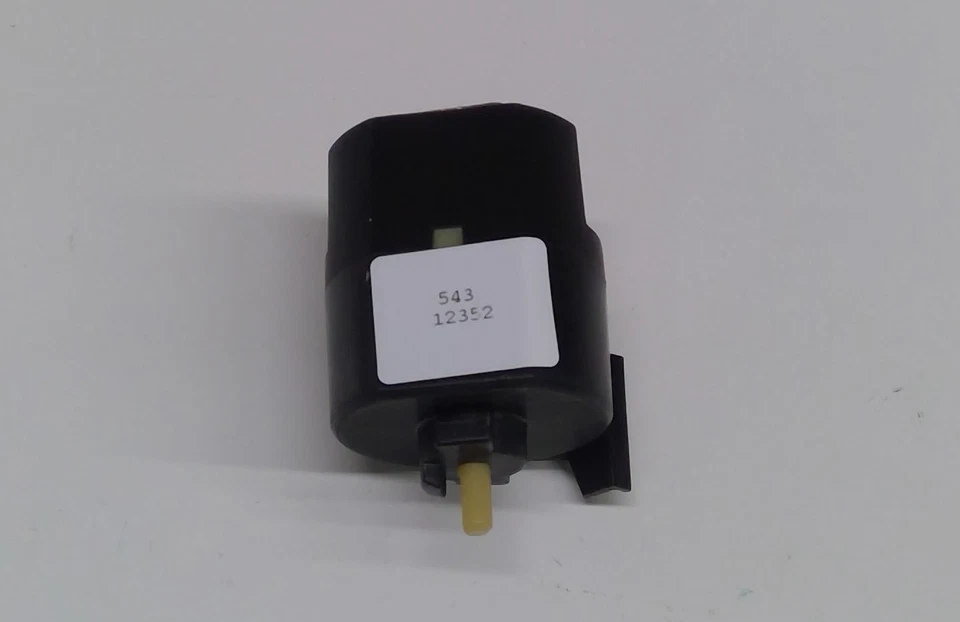 SE ADAPTA A INTERRUPTOR BUICK SKYLARK 1996-1998 ASM HDLP 22581543 - NUEVO OEM 22581543 Foto 2 de 2