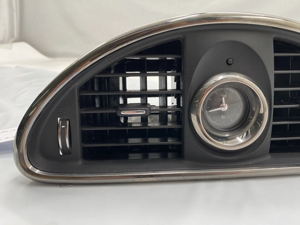 2013-2017 BUICK ENCLAVE Center Dash AC Vent Air Vents Clock Trim Panel OEM - Image 2 of 4
