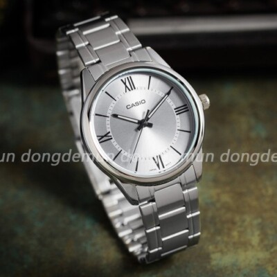 Casio Vintage Office Metal Band Analog Men's Watch Original Silve MTP-V005D-7B5