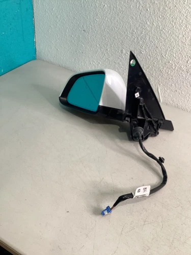 2020-2022 TESLA MODEL Y  MIRROR  DRIVER SIDE DOOR EXTERIOR LEFT LH.  OEM 
