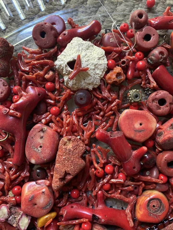 Lot Of Antique Coral Beads Raw Branch Round - Image 4 of 4