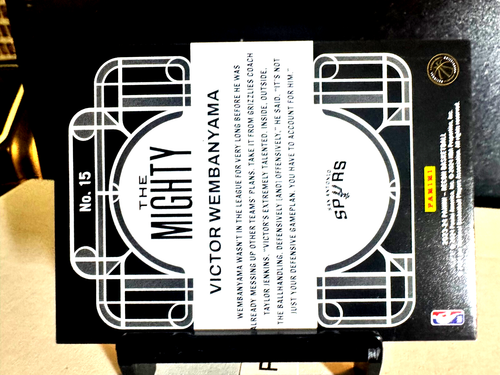 Victor Wembanyama Gold 4/10 The Mighty Recon Karte Wemby Rookie - Bild 4 von 5